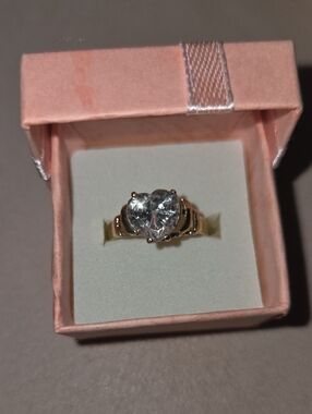 14K Custom-Made Gold Heart-Cut Clear Stone Ring